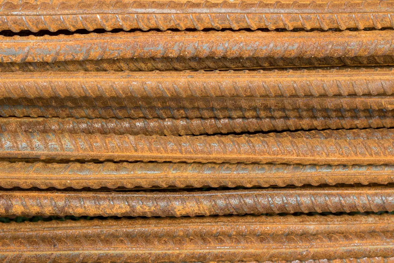 Stacked reinforcing steel